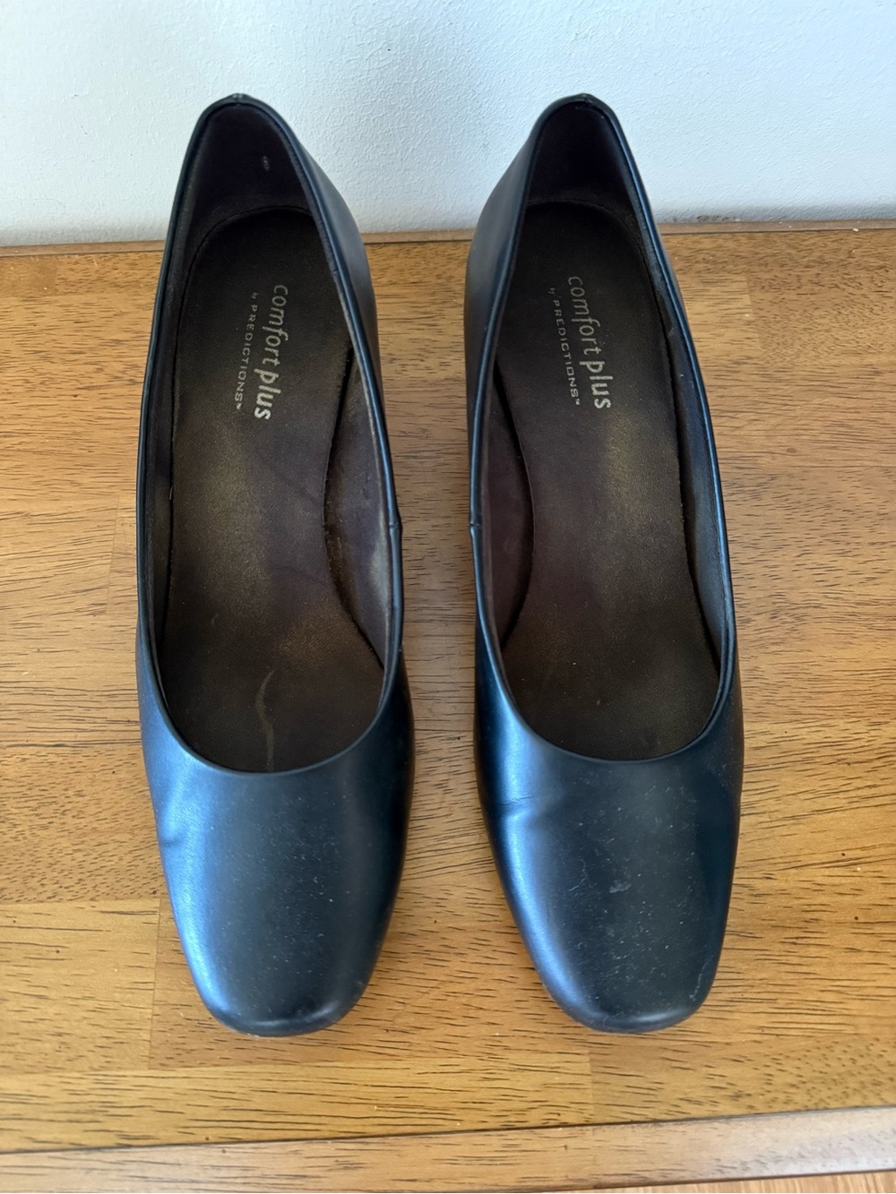 comfort plus by Predictions Black Square-Toe Women's Flats